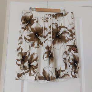 Hollister Lined Board Shorts XL White/Brown Floral